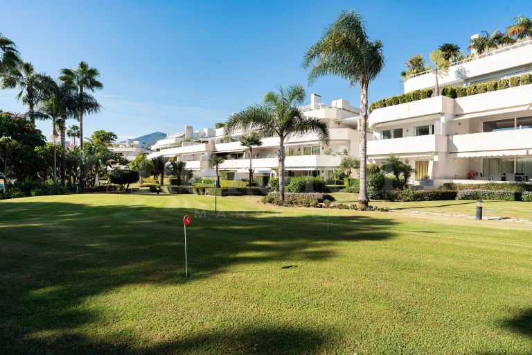 Lägenhet till salu i Los Granados Golf