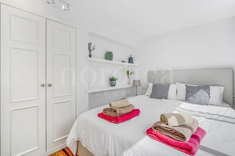 Town House for sale in Marbellamar