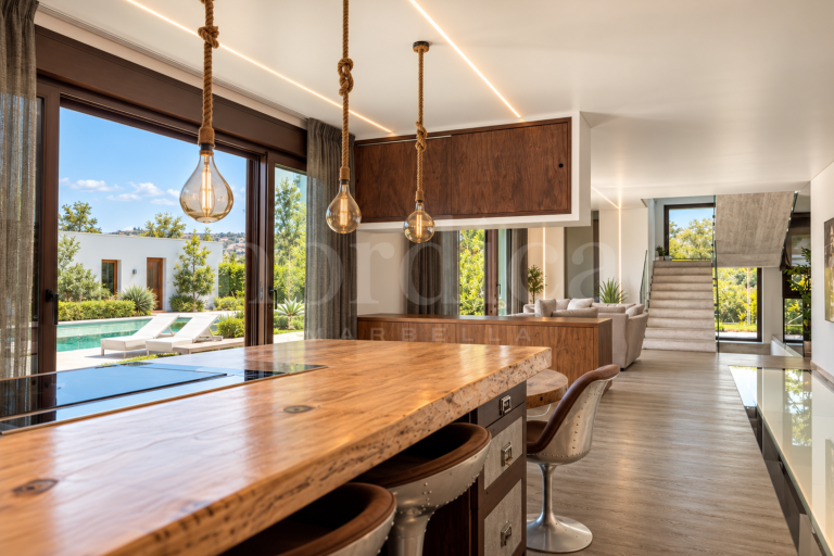 Villa for sale in Monte Halcones
