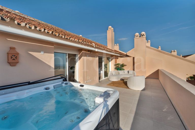 Duplex Penthouse for sale in Albatross Hill