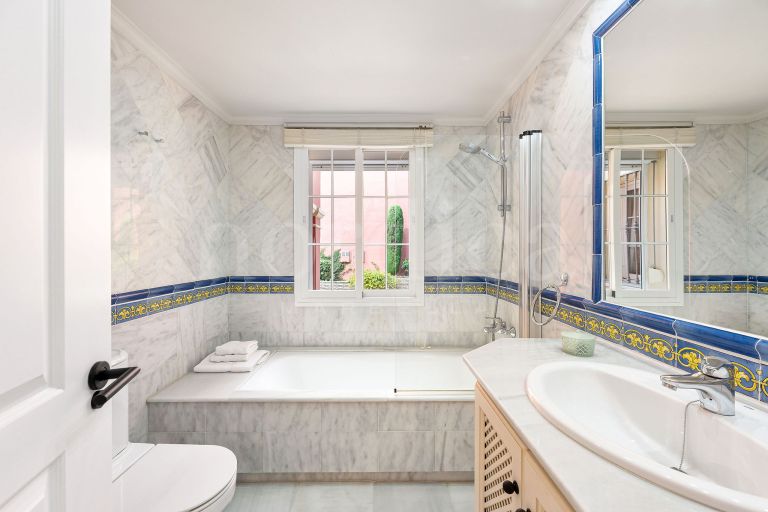 Town House for sale in Monte Halcones