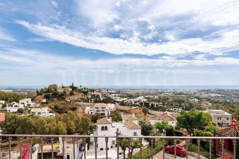 Town House for sale in Monte Halcones