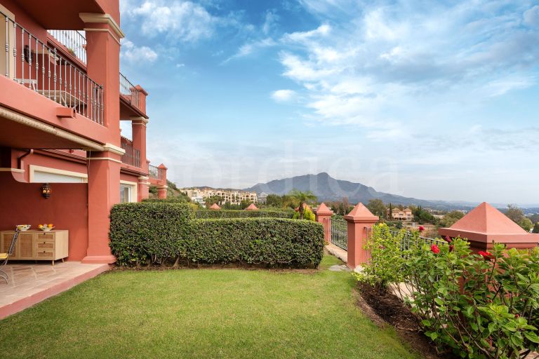 Town House for sale in Monte Halcones