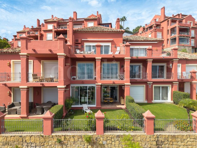 Town House for sale in Monte Halcones