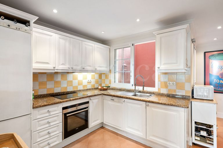 Town House for sale in Monte Halcones