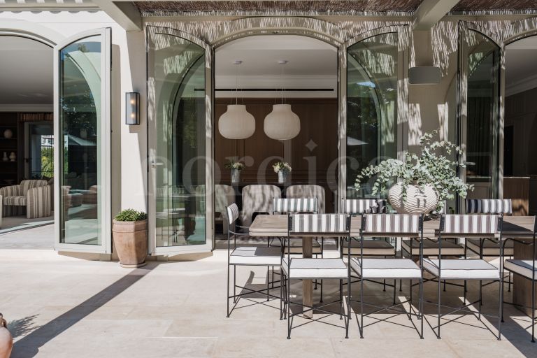 Villa zu verkaufen in Nueva Andalucia