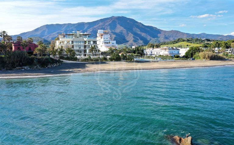 The Sapphire - exclusive residential complex with direct access to the beach