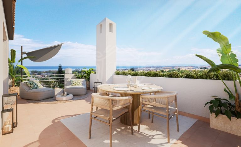 Fantásticos apartamentos en Nueva Andalucía con vistas a la montaña y al mar - Golden Banus