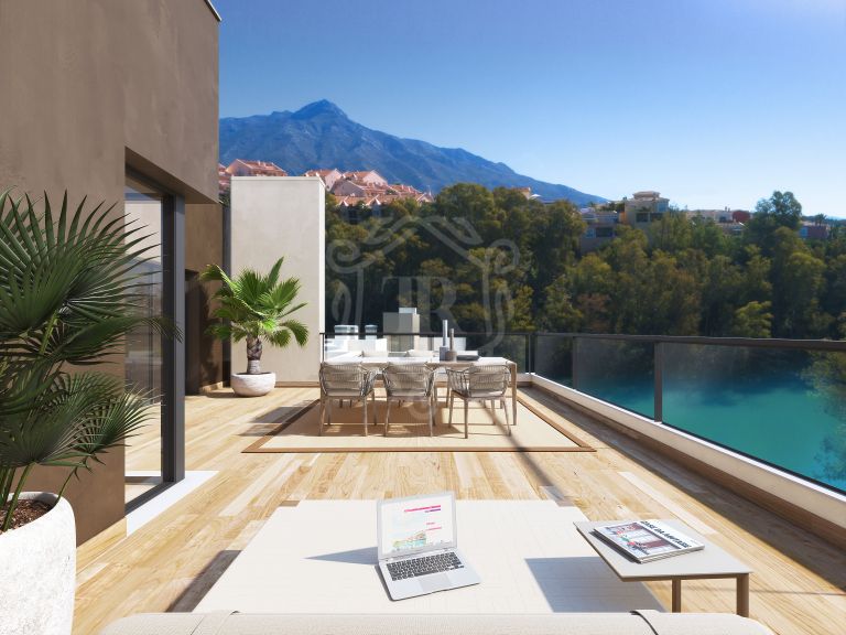 Wonderful apartments with panoramic views in Nueva Andalucia - Marbella Lake