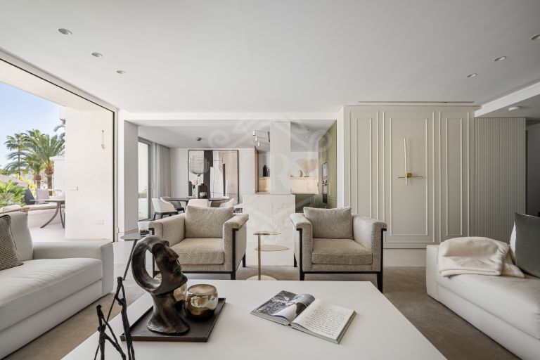 Stunning Beachfront Duplex Penthouse in Alhambra del Mar, Marbella Golden Mile
