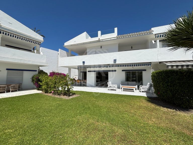 Elegant Three-Bedroom Apartment in Prestigious Nueva Andalucia, Marbella