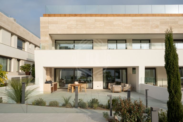 Luxurious Four-Bedroom Ground Floor Duplex in Epic Marbella, Golden Mile