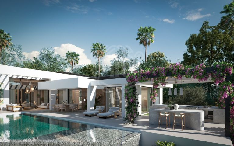 Contemporary Four-Bedroom Villa in Nueva Andalucia, Marbella