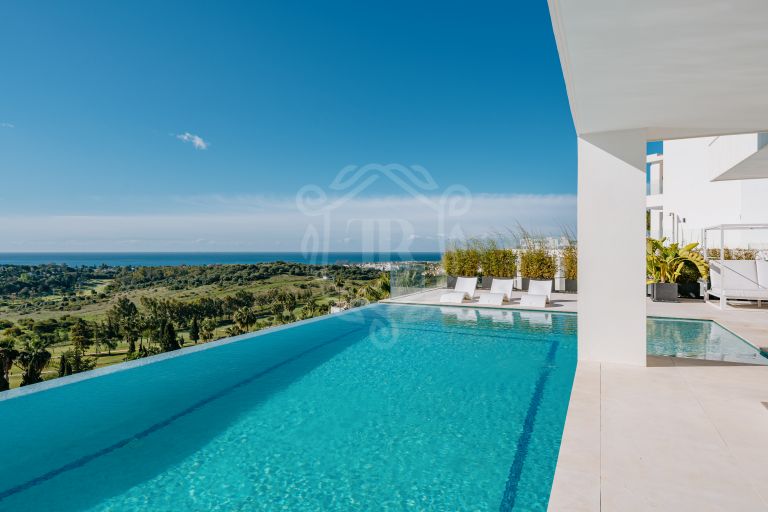 CHIC AVANT-GARDE LUXURY VILLA WITH UNIQUE VIEWS IN A PRIVILEGED ENCLAVE.