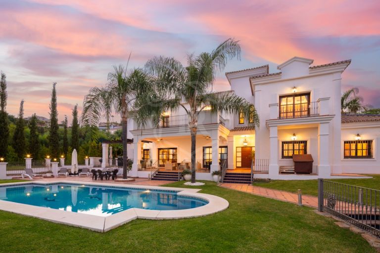 BONITA VILLA DE ESTILO MEDITERRÁNEO EN PLENO CORAZÓN DE PARAÍSO ALTO