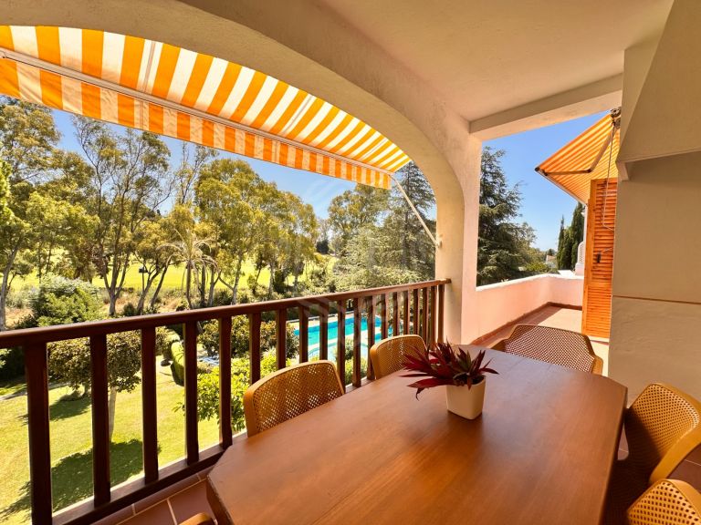 Apartamento de un dormitorio en Aloha, Nueva Andalucía