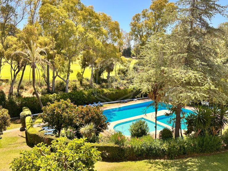 One bedroom apartment in Aloha, Nueva Andalucía
