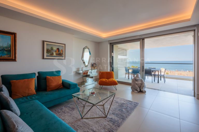 Appartement Exceptionnel à Sierra Blanca Tower : Luxe et Confort sur la Côte