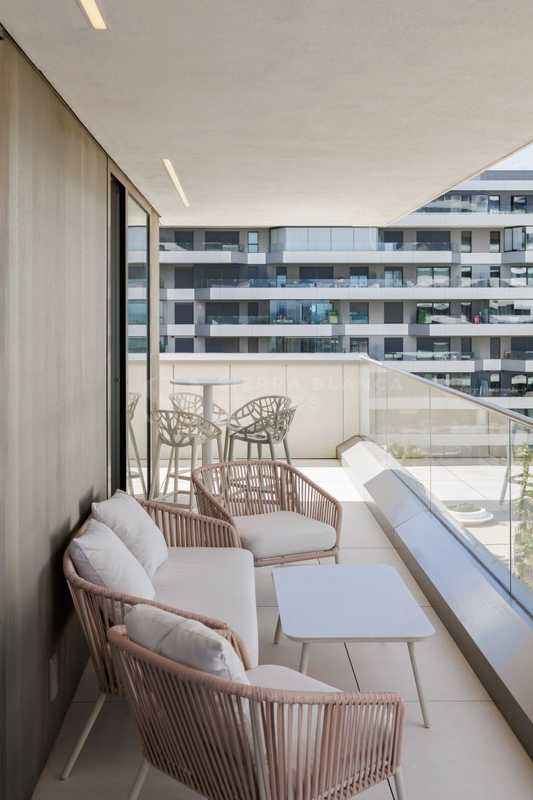 Splendide Appartement de 120 m² à Sierra Blanca Tower : Luxe et Vues Panoramiques sur la Mer