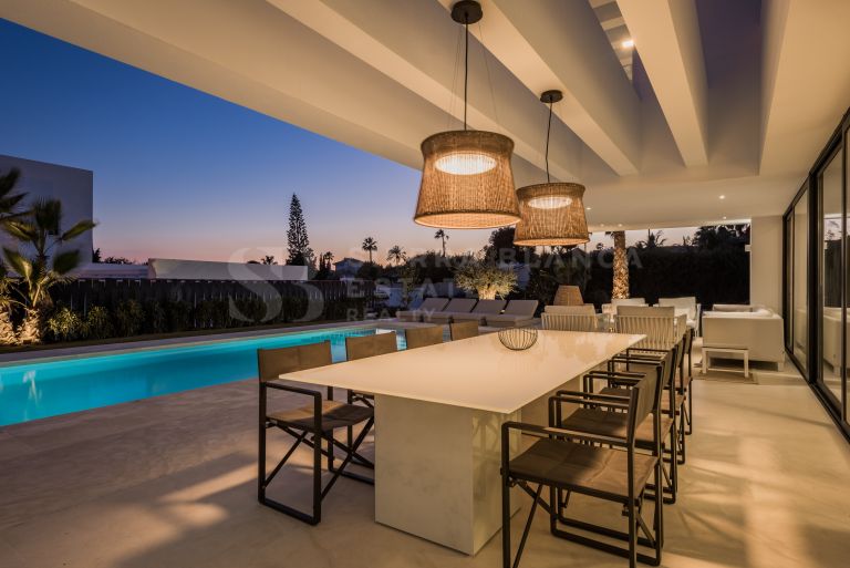 Unique Contemporary Villa For Rent in El Paraiso