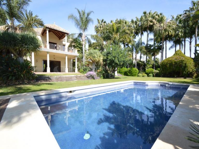 Magnifique villa à Rio Real Golf