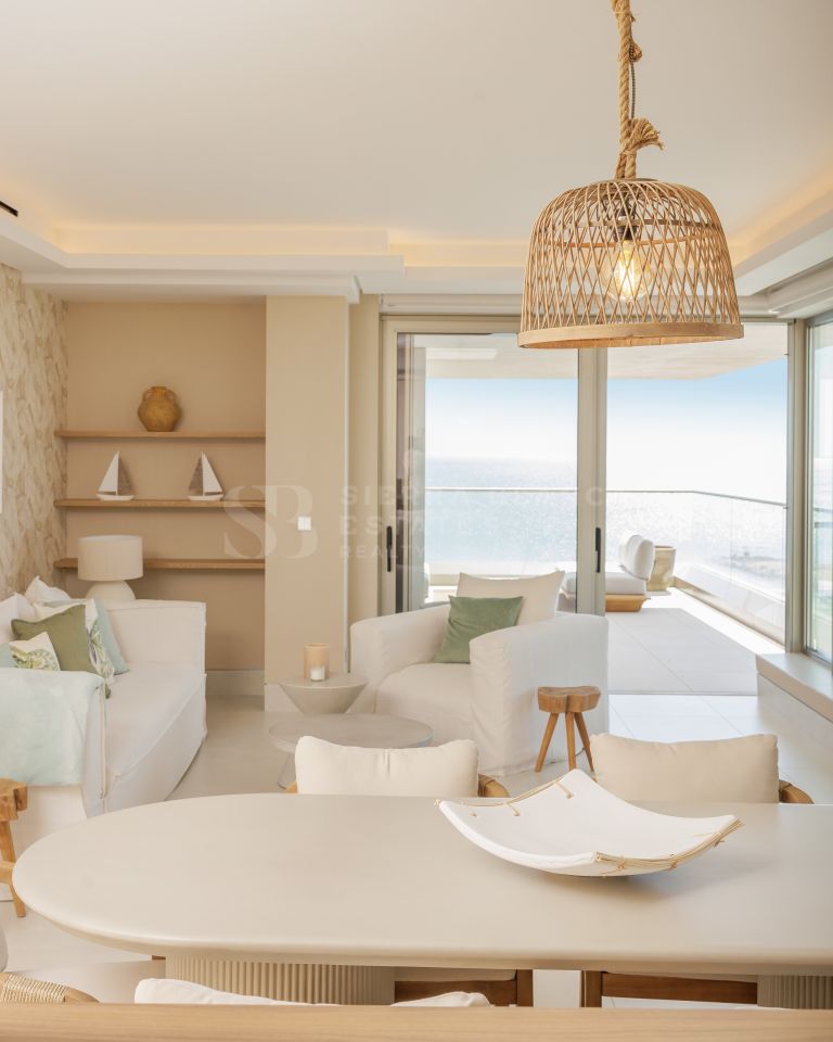 Appartement d'Exception à Sierra Blanca Tower: Luxe et Confort Côtier
