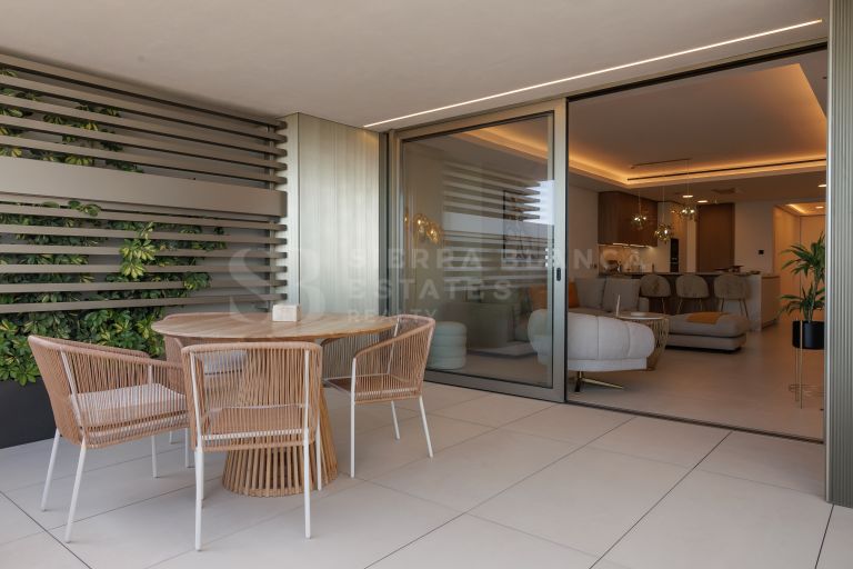 Exquisit Appartement de 2 Chambres avec Vues Panoramiques à Sierra Blanca Tower