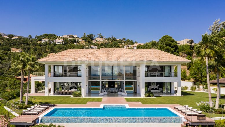 Benahavis, Brandneue, wirklich atemberaubende, moderne High-End-Villa in Zagaleta
