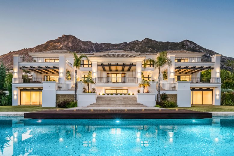 Marbella Golden Mile, New Stylish Luxury Modern Mediterranean Villa, Sierra Blanca, Marbella