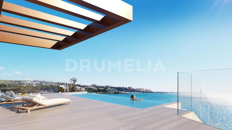 Estepona,  Neues modernes Luxus-Penthouse-Duplex am Meer (Projekt), Estepona Playa