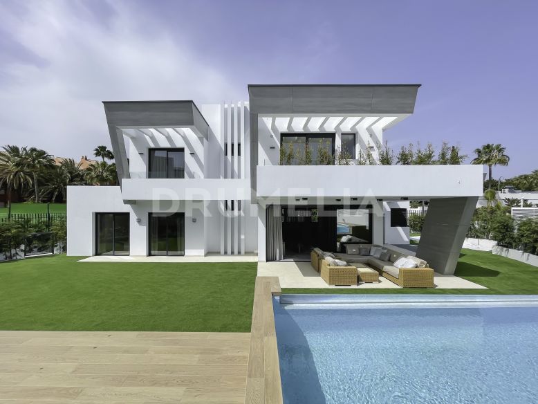 Villa  for sale in  Marbella - Puerto Banus - Marbella - Puerto Banus Villa