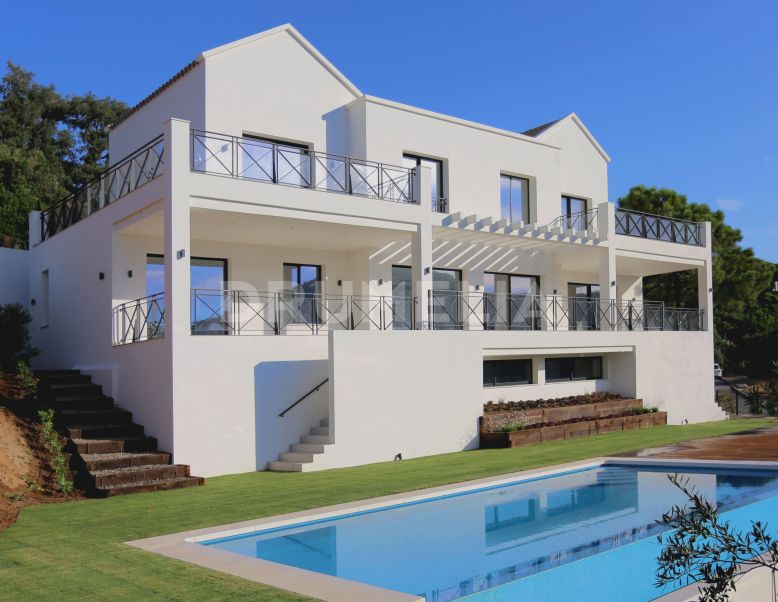Benahavis, Nouvelle villa moderne exceptionnelle de haut niveau avec vue sur la mer, Monte Mayor, Benahavis