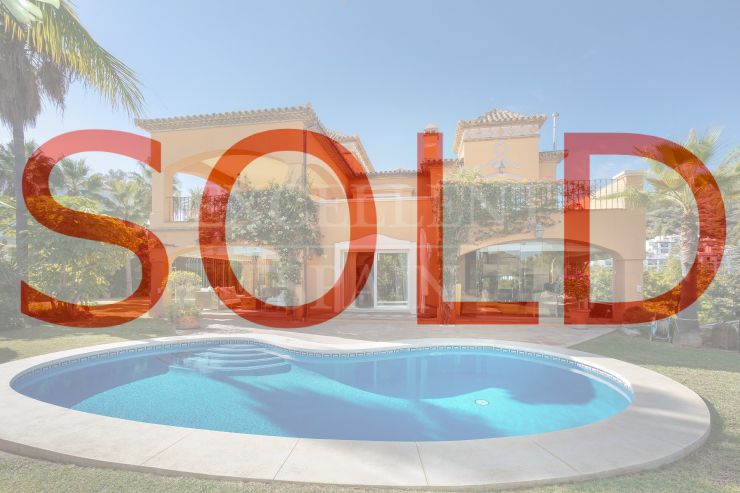 Benahavis, La Quinta, klassische Villa zu verkaufen