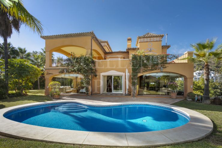 Benahavis, La Quinta, Klassieke Villa te koop