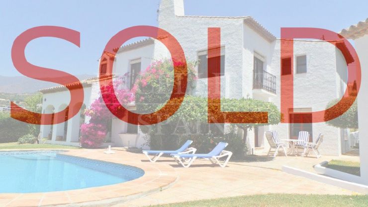 Valle Romano, Estepona, Andalusian style villa for sale