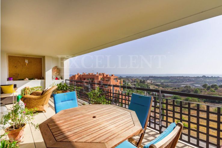 Alanda Flamingos, Benahavis, spacious, contemporary penthouse for sale