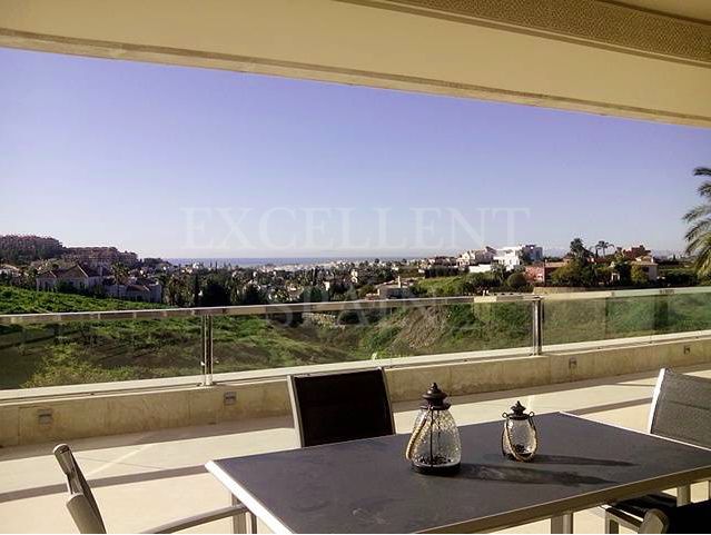 Los Arrayanes, Nueva Andalucia, Marbella, modern appartement te koop