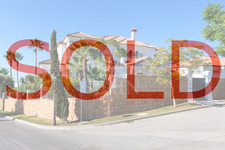 Zeitgenössische Villa in Los Flamingos, Benahavis, zu verkaufen