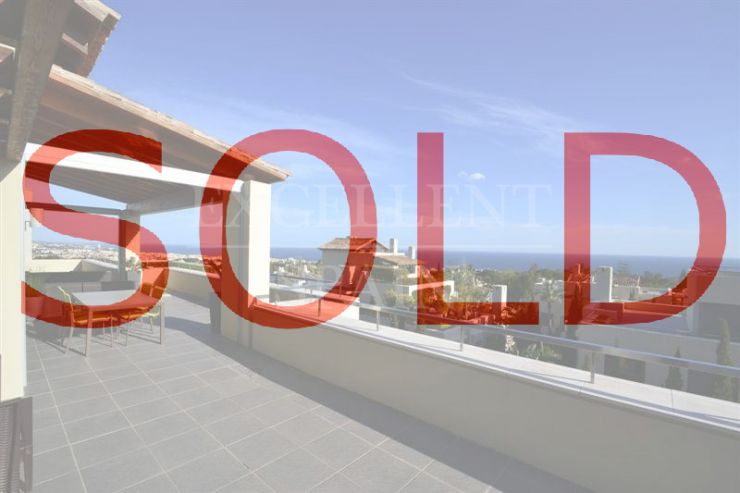 Imara, Marbella, Costa del Sol, schitterend penthouse met zeezicht te koop