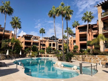 Apartment for sale in San Pedro Playa, San Pedro de Alcantara