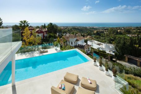 Villa en venta en Marbella Golden Mile, Marbella