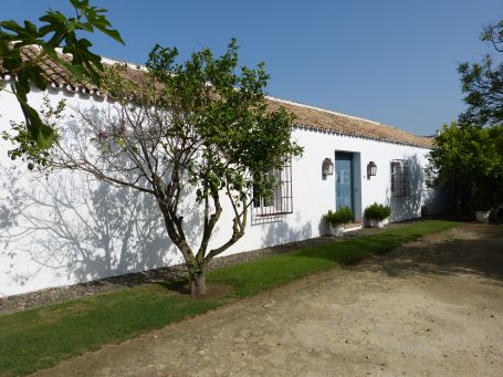 Landhaus zum Verkauf in Torreguadiaro, Sotogrande