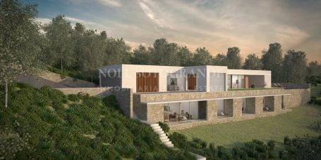 Villa for sale in La Reserva, Sotogrande