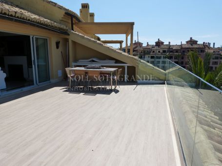 Penthouse for sale in Ribera del Corvo, Sotogrande