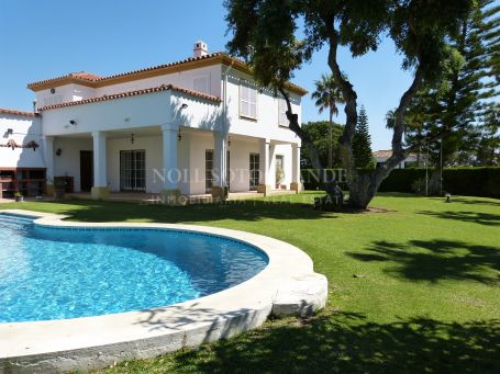 Villa for sale in Sotogrande Costa, Sotogrande