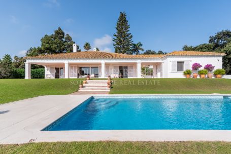 Villa for sale in Sotogrande Costa, Sotogrande
