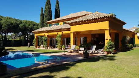 Villa te huur in Reyes y Reinas, Sotogrande Costa