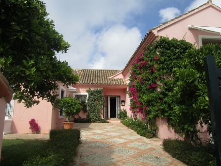 Villa te huur in Sotogrande Costa