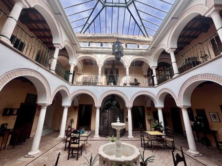 XIIX CENTURY PALACE HOUSE IN ECIJA´S OLD TOWN