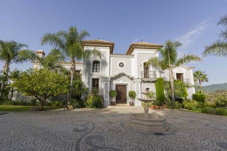 Villa for sale in La Zagaleta